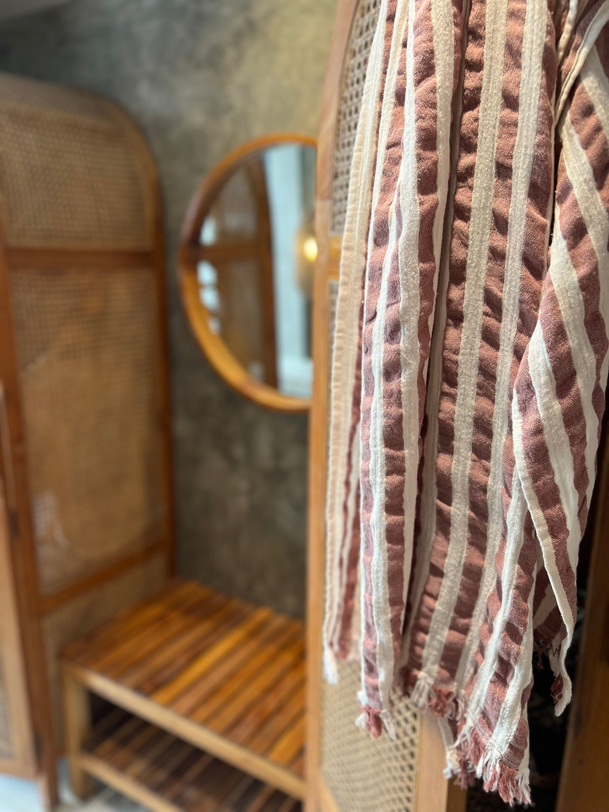 Melody Peshtemal Towel – Handwoven Turkish Hammam Towel in Bordeaux